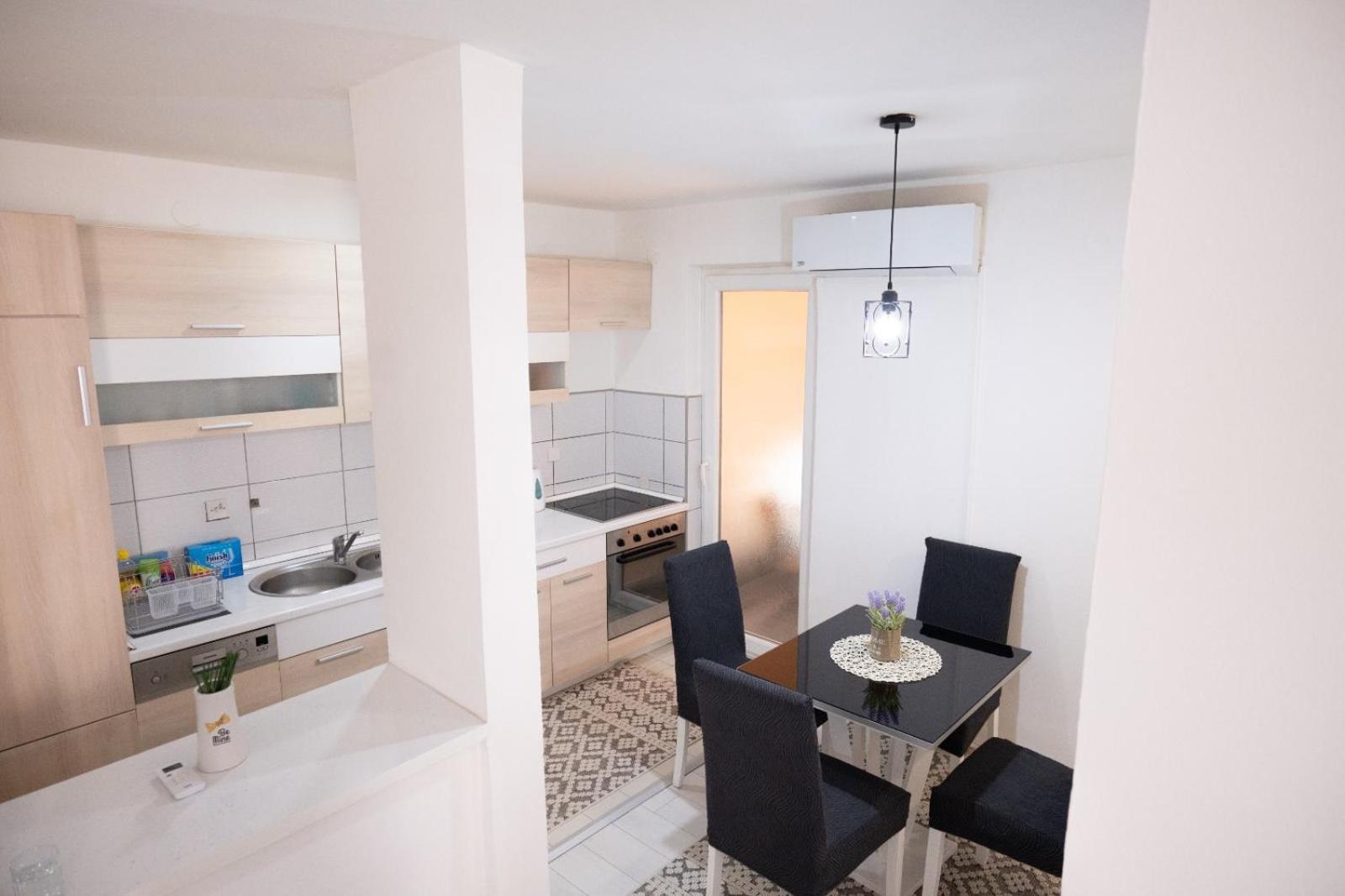 Grandeur Home Apartment Mostar - Free Parking Εξωτερικό φωτογραφία